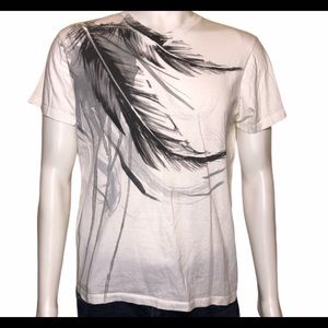 APT. 9 White v neck Feather t shirt